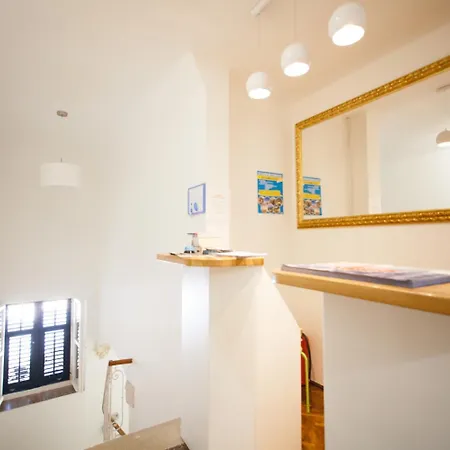 Hostel Angelina Old Town