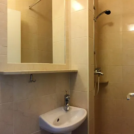 Angelina Old Town Hostel