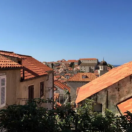 Angelina Old Town *